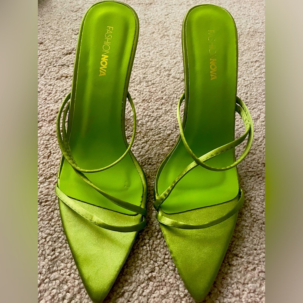 FASHION NOVA Lime Green Pointy Strappy heel (3.5”)